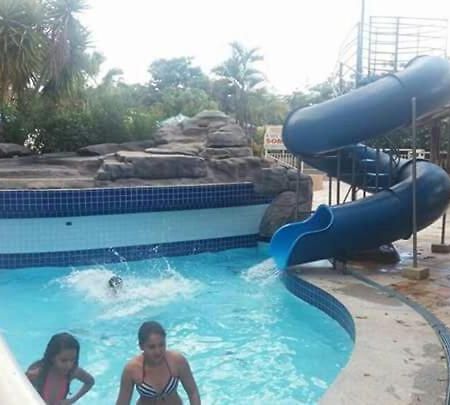 Ecologic Park Ap 2 Quartos Para 7 Pessoas 1Park Aquatico 10 Piscinas Termais Калдас-Новас Екстер'єр фото